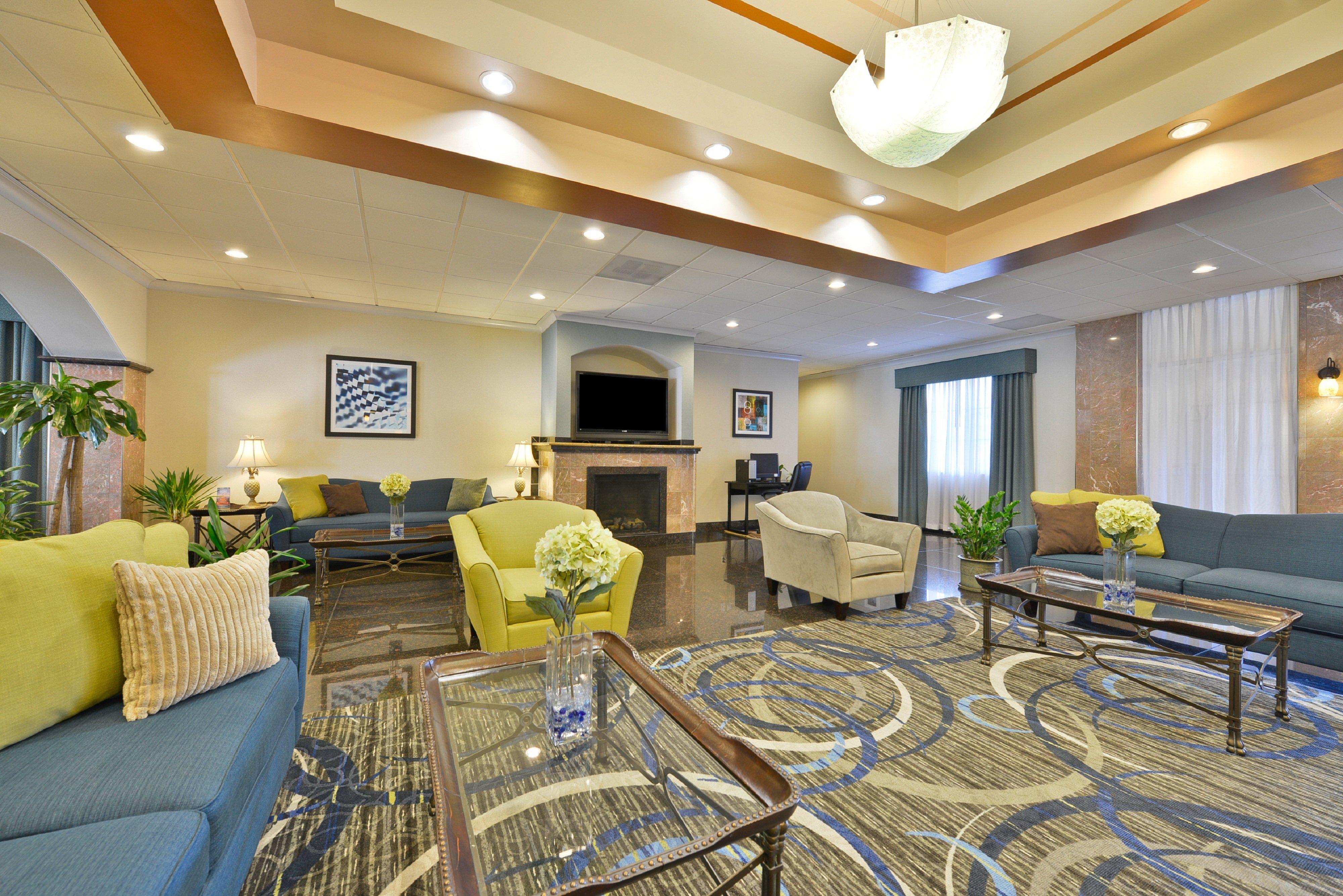 Holiday Inn Express & Suites Tacoma South - Lakewood By Ihg Buitenkant foto