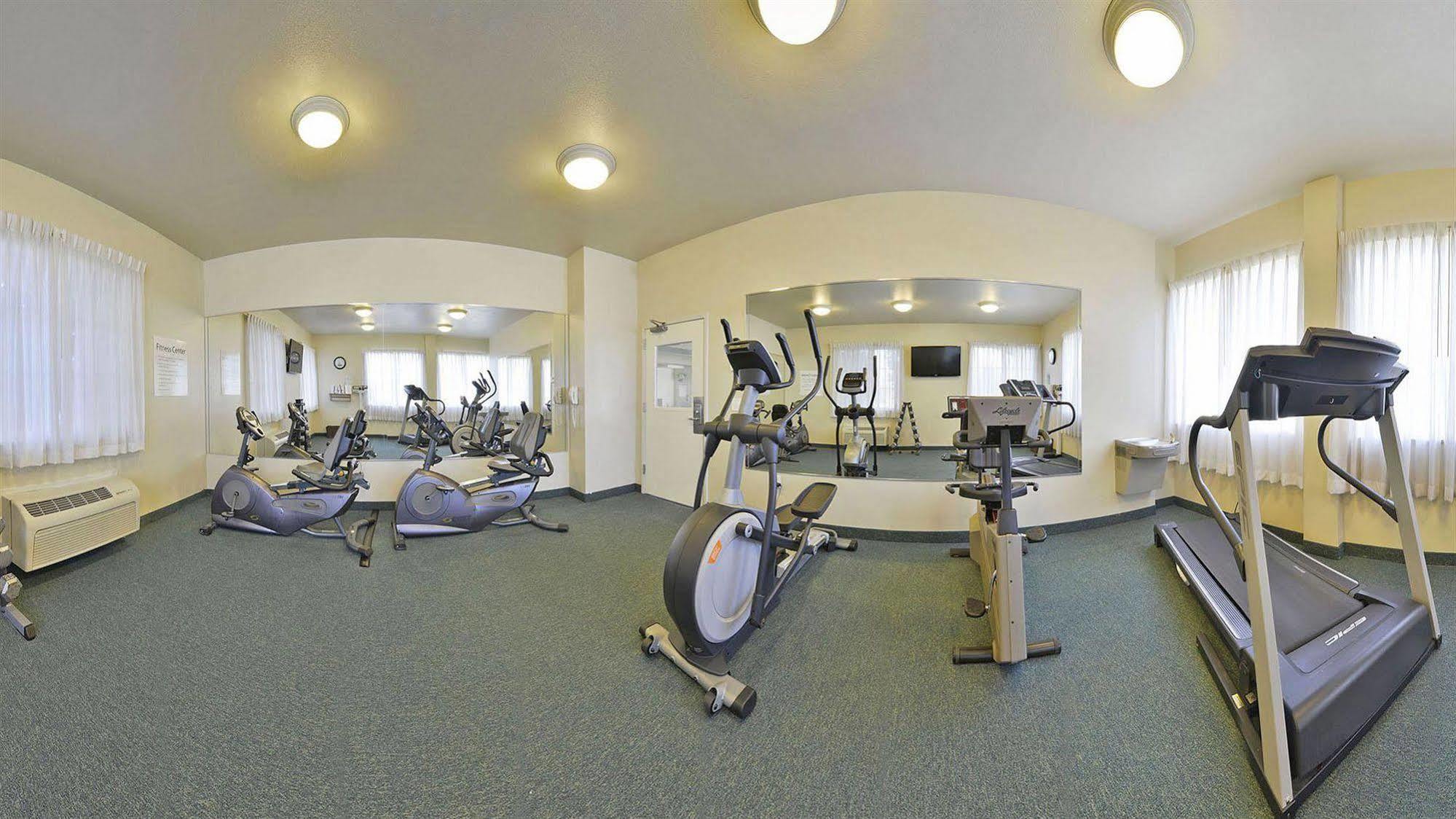 Holiday Inn Express & Suites Tacoma South - Lakewood By Ihg Buitenkant foto